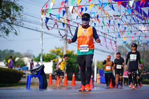 BIB: 42639
                            <button type="button" onclick="openModal(10077536)" class="btn btn-primary btn-sm float-right btn-popup" data-toggle="modal" data-target=".modal-high-quality">
                        <i class="fas fa-shopping-cart"></i> Add to Cart
                    </button>
                                            <button type="button" onclick="isThisMe(10077536, true)" class="btn btn-success btn-sm float-right btn-popup btn-isme hidden" data-toggle="tooltip" data-placement="bottom" title="นี่คือรูปของคุณใช่ไหม คลิกที่นี่เพื่อเอาเข้าอัลบั้ม">
                        <i class="fas fa-plus"></i> Add to album
                    </button>
                    <button type="button" onclick="isThisMe(10077536, false)" class="btn btn-warning btn-sm float-right btn-popup btn-isnotme hidden">
                        <i class="fas fa-ban"></i> Remove from album
                    </button>